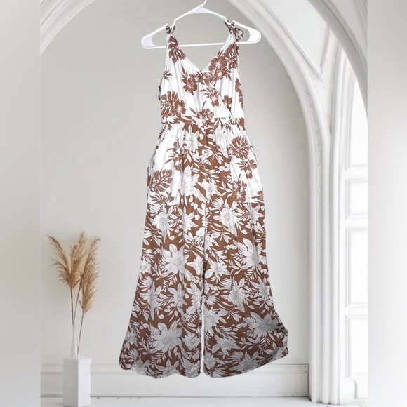 American Eagle Outfitters Pants - American Eagle Women's Cotton Palm Print Brown Jumpsuit Size S